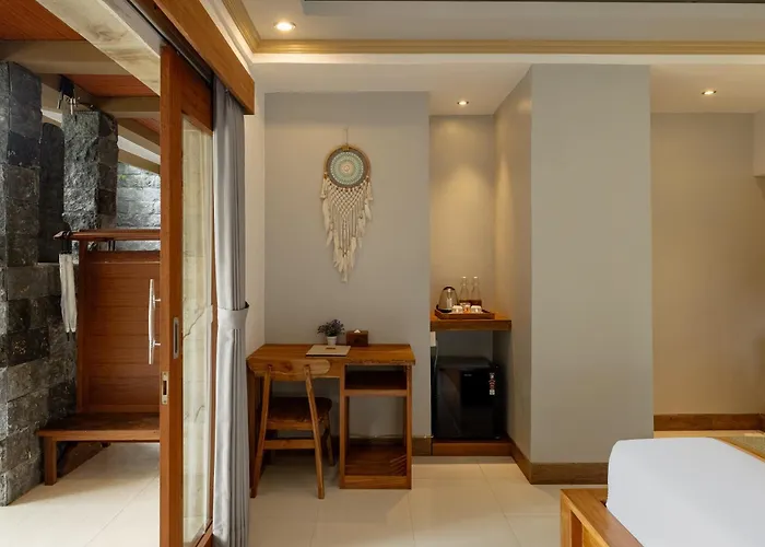 Togog Polos House بيت ضيافة