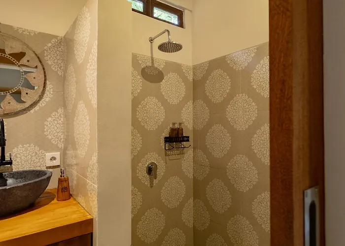 بيت ضيافة Togog Polos House
