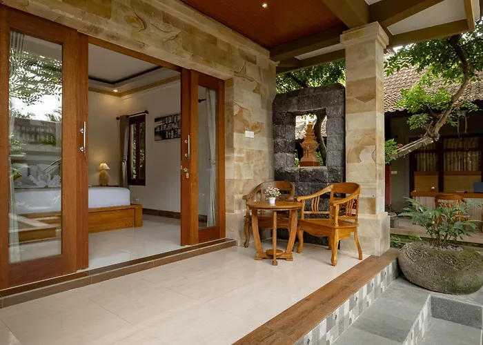 Togog Polos House بيت ضيافة
