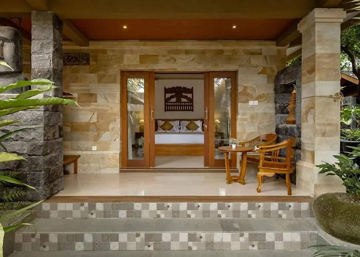 Togog Polos House 4*