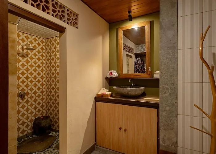 Togog Polos House 4* أوبود