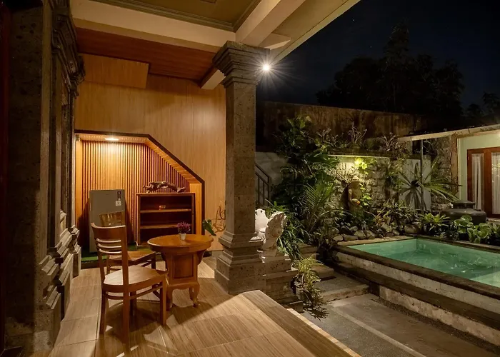 Togog Polos House بيت ضيافة